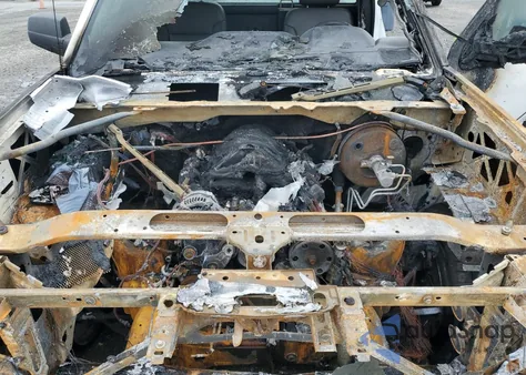 2015 Chevrolet Silverado C1500 из США, поврежденный, VIN 1GCNCPEH2FZ435711